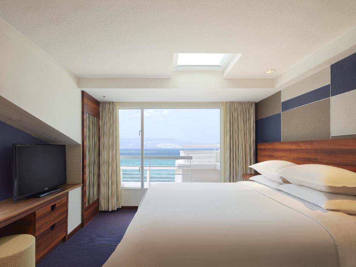 Sheraton Okinawa Sunmarina Resort Onna Εξωτερικό φωτογραφία