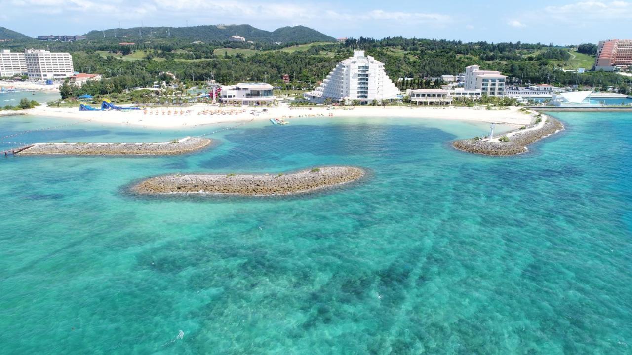 Sheraton Okinawa Sunmarina Resort Onna Εξωτερικό φωτογραφία