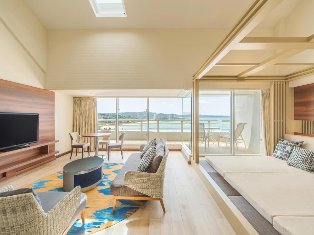 Sheraton Okinawa Sunmarina Resort Onna Δωμάτιο φωτογραφία